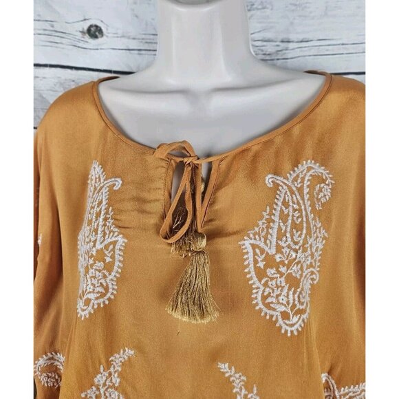 Anthropologie Floreat Sunglow Poncho Top M Embroidered Mustard Viscose Tassels - Picture 3 of 8